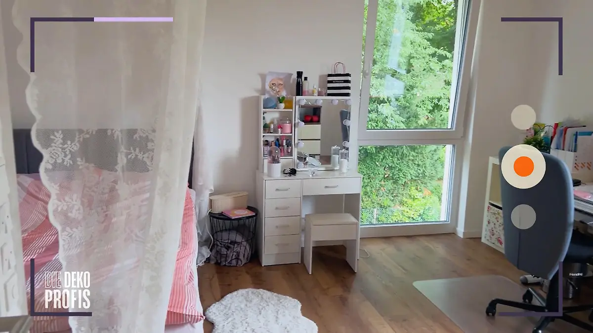 Vom Babyzimmer zum blumigen Jugendzimmer Elifs Zimmer
