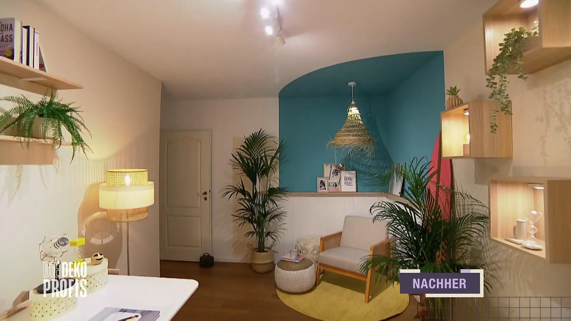 Kathrins Büro erstrahlt im neuen Urlaubslook Vorher-Nachher