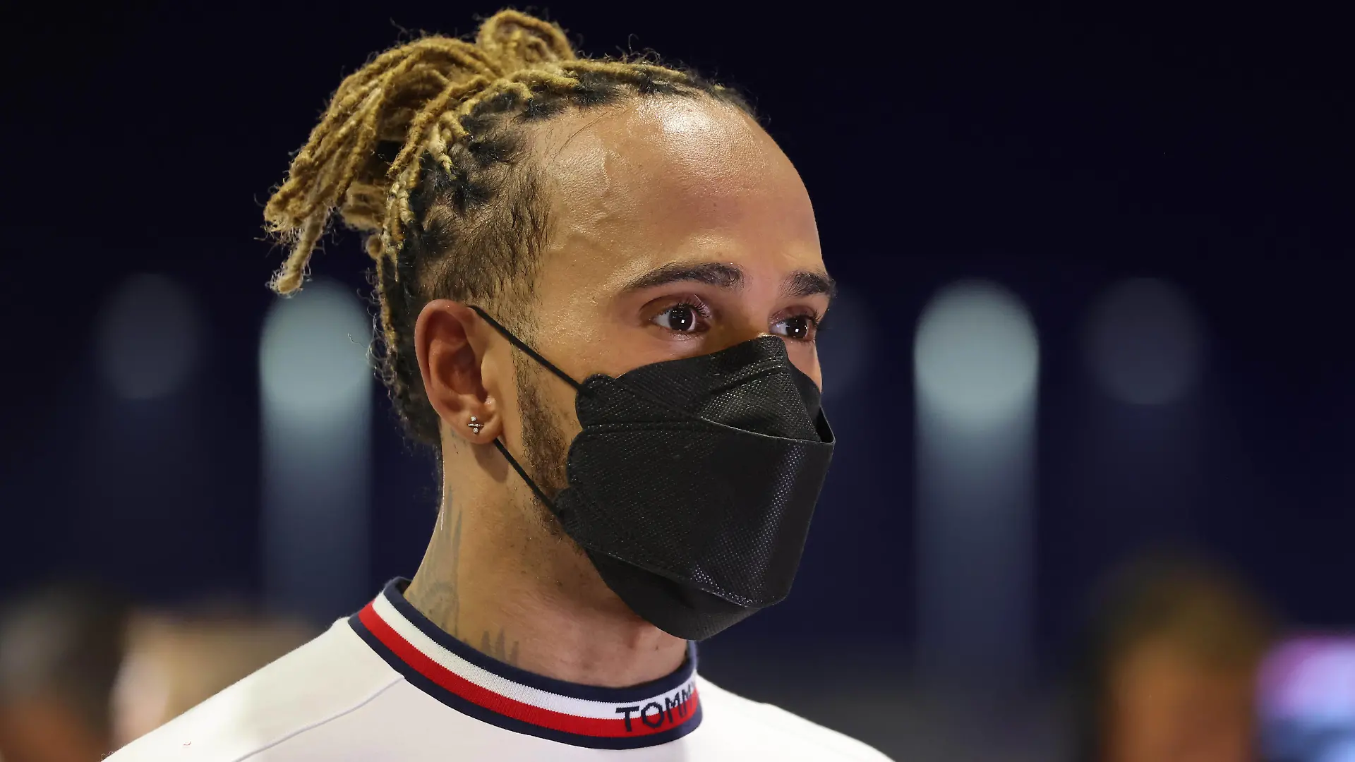 Formula 1 2022: Saudi Arabian GP JEDDAH STREET CIRCUIT, SAUDI ARABIA - MARCH 27: Sir Lewis Hamilton, Mercedes-AMG interview during the Saudi Arabian GP at Jeddah Street Circuit on Sunday March 27, 2022 in Jeddah, Saudi Arabia. Photo by Steve Etherington / LAT Images Images PUBLICATIONxINxGERxSUIxAUTxHUNxONLY GP2202_180255SNE51592