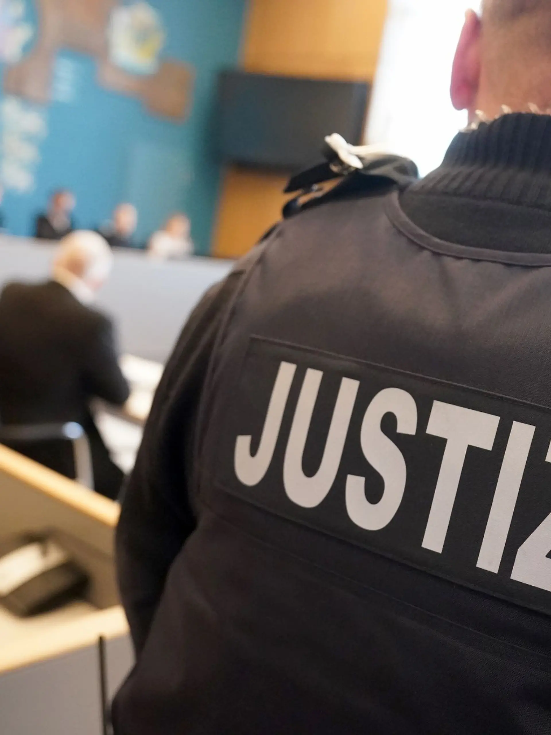 Bild zu: "Alex E. (27) soll Frau stundenlang vergewaltigt haben – in den Knast muss er nicht"