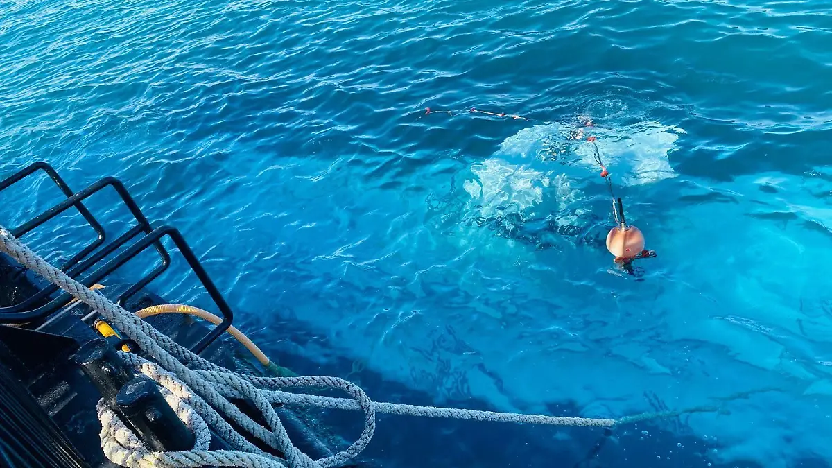 Die Rettungsstelle für ein gesunkenes Touristen-U-Boot im Roten Meer vor der Küste von Hurghada.