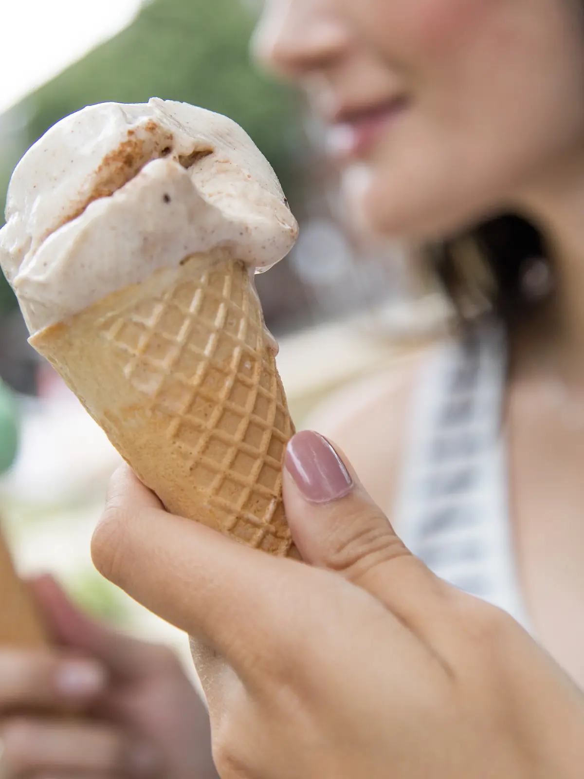 Ein Unternehmen bringt in wenigen Monaten ein Eis mit der Geschmackssorte Muttermilch auf den Markt.