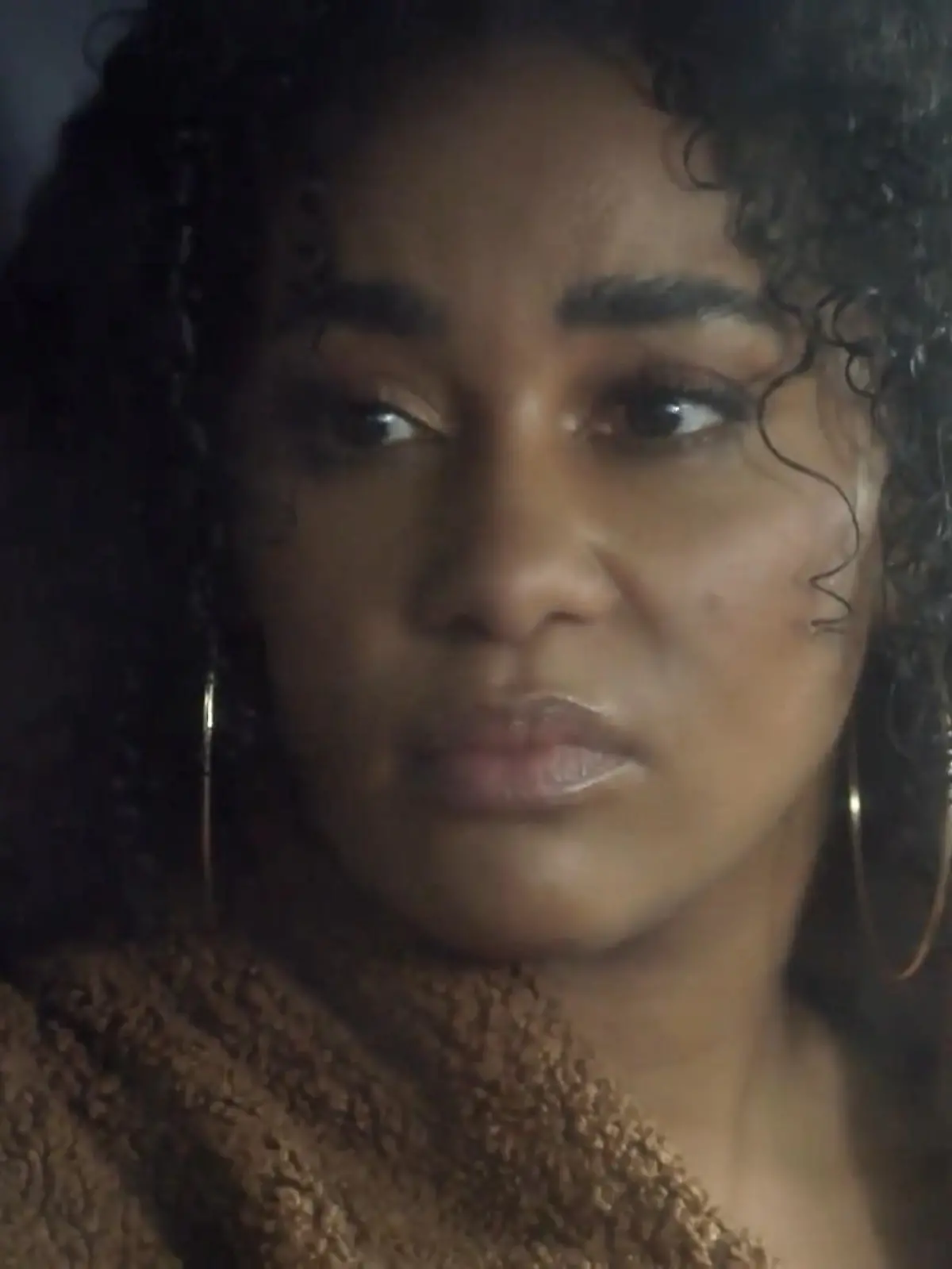 AWZ: Imani befragt Johannes’ ehemalige Chefin
