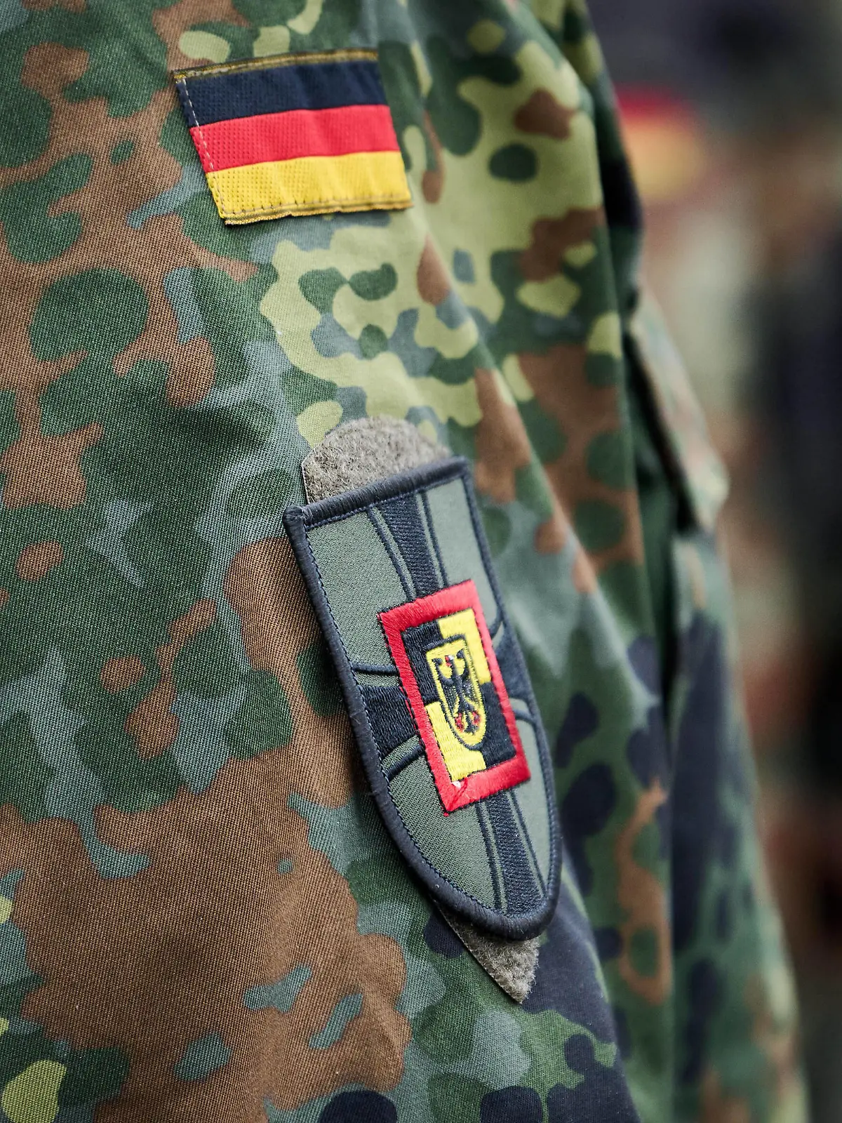 Bundeskanzler Olaf Scholz besucht das Einsatzführungskommando der Bundeswehr in Schwielowsee Bundeskanzler Olaf Scholz SPD besucht am 04.03.2022 das Einsatzführungskommando der Bundeswehr in Schwielowsee Brandenburg. Nach der Begrüßung des Bundeskanzlers durch den Generalinspekteur der Bundeswehr Eberhard Zorn und den Befehlshaber des Einsatzführungskommandos der Bundeswehr Bernd Schütt, folgt ein Gespräch und anschließend der Besuch der Gedenkstätte Wald der Erinnerung . Im Bild ist das Logo des Generalinspekteur zu sehen. Schwielowsee Henning-von-Tresckow-Kaserne Brandenburg Deutschland *** Federal Chancellor Olaf Scholz visits the operational command of the Bundeswehr in Schwielowsee Federal Chancellor Olaf Scholz SPD visits the o 