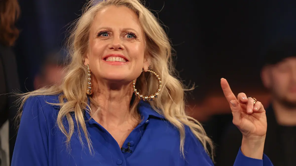 Barbara Schöneberger sagt über sich selbst: «Ich bin mit Teflon beschichtet». (Archivfoto)