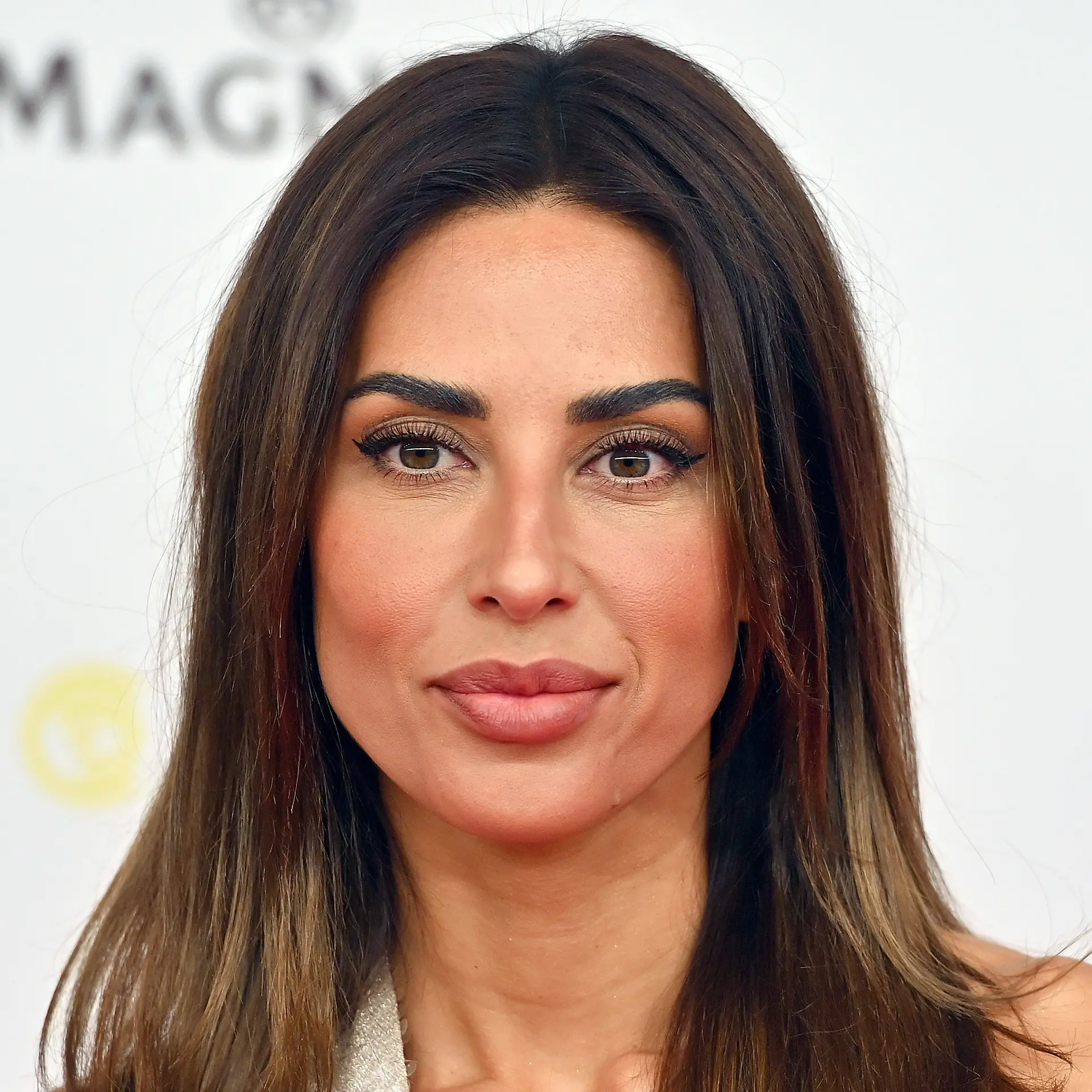 Jana Azizi 49.Deutscher Filmball-Roter Teppich