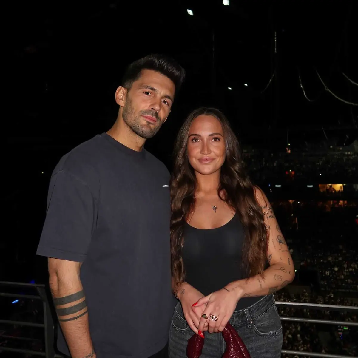 Ex-Bachelorette-Star Max Wilschrey: Freundin Laura setzt Frist für  Heiratsantrag!