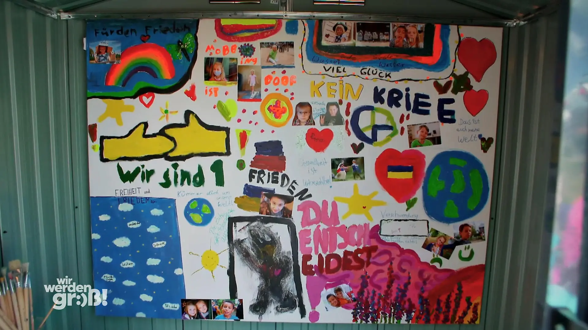 Die Kinder schaffen ein berührendes Kunstwerk Das geheime Haus
