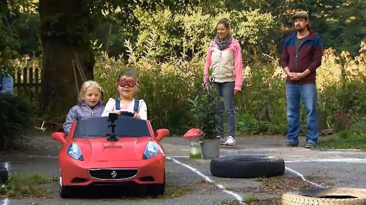 Im "Blindflug" durch den Straßenverkehr Hier ist Einfühlungsvermögen gefragt
