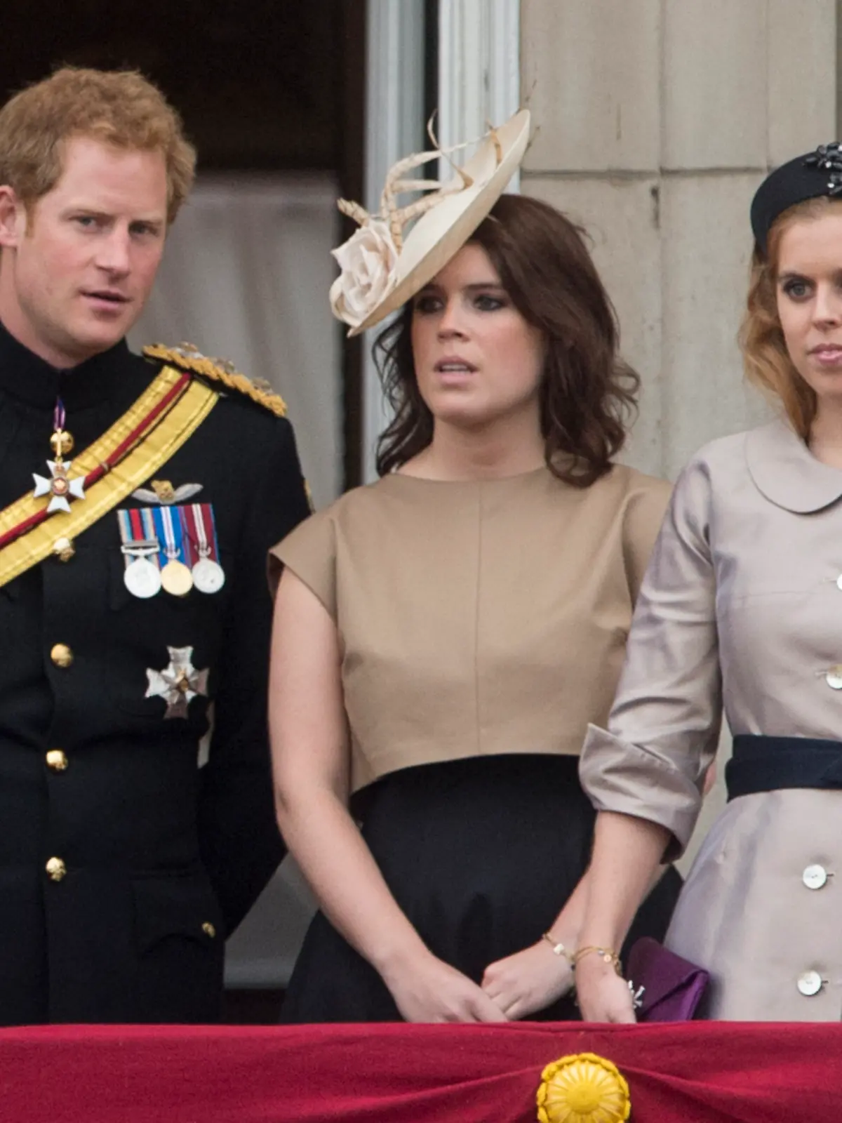 Prinz Harry mit seinen Cousinen Prinzessin Beatrice und Prinzessin Eugenie