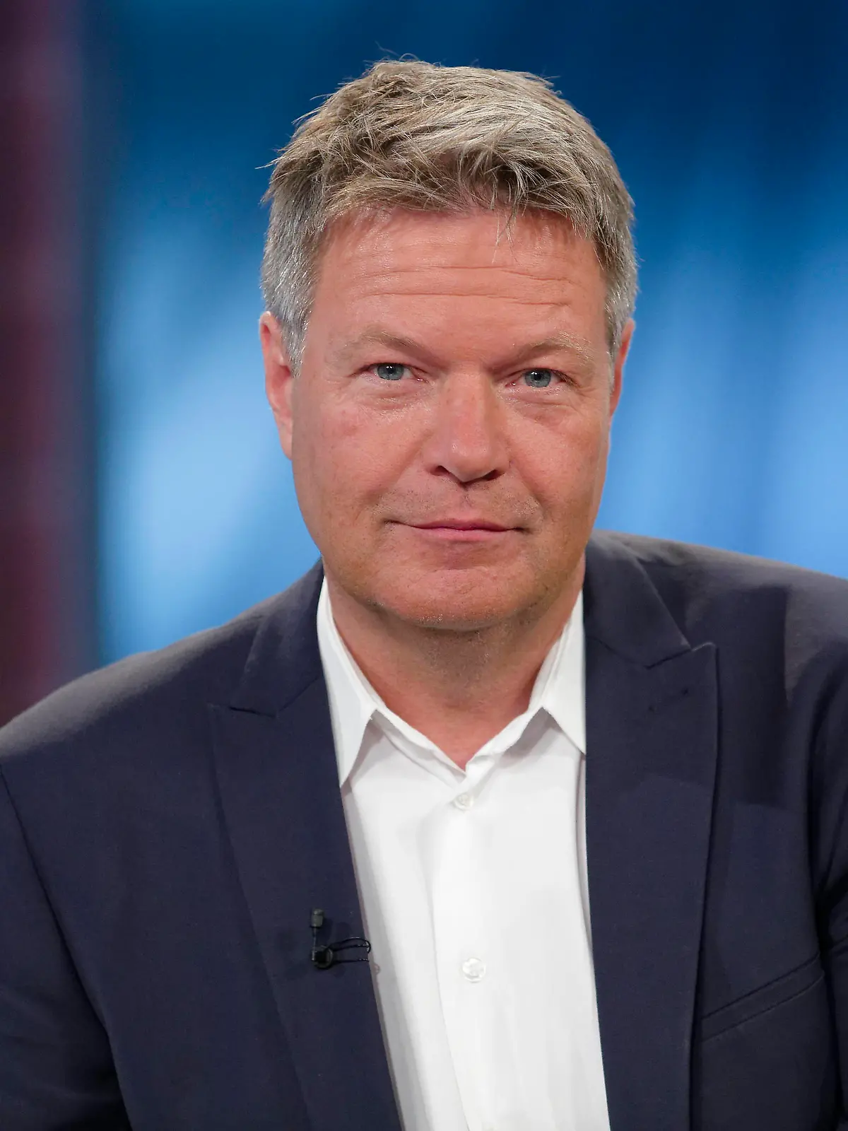 Robert Habeck bei Anne Will 2023-06-16 - Deutschland, Berlin - Robert Habeck Bündnis 90/Die Grünen, Bundesminister für Wirtschaft und Klimaschutz, zu Gast bei Anne Will im Ersten. Thema der Politik-Talkrunde in der ARD: Heizungsstreit und Ampel-Frust - Ist die Regierung noch handlungsfähig *** Robert Habeck at Anne Will 2023 06 16 Germany, Berlin Robert Habeck Alliance 90 The Greens , Federal Minister for Economic Affairs and Climate Protection, as a guest at Anne Will in the First Topic of politics talk round in the ARD heating dispute and traffic light frustration Is the government still capable of action