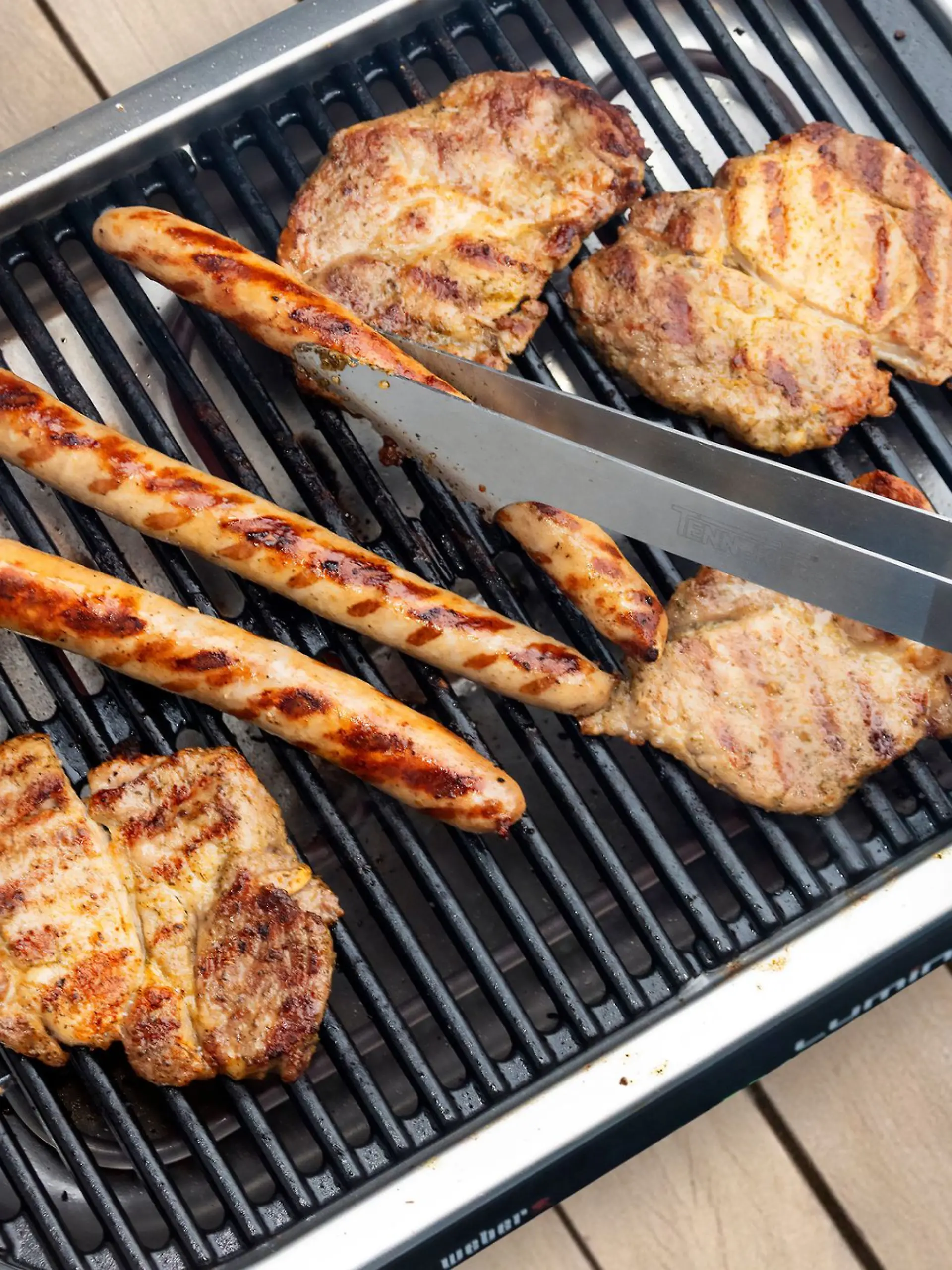 Bild zu: "Mit welchem einfachen Trick sich jeder ein bisschen Grill-Luxus leisten kann!"
