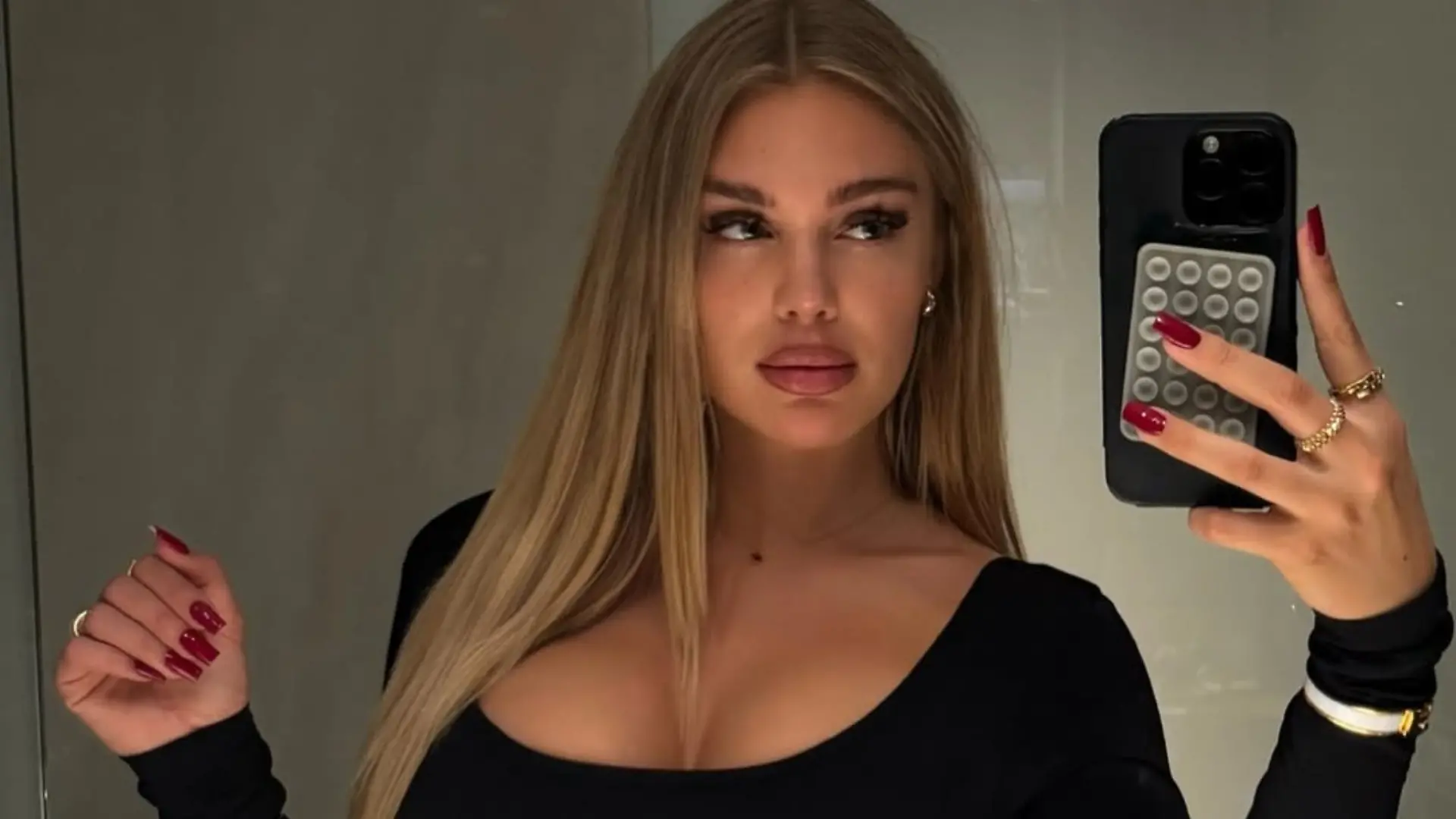 Die Sprache der Spieler spielt für Katharina Amalia keine Spielmacher-Rolle: „Wir haben uns nie viel unterhalten. Es ging eigentlich relativ schnell los, wir haben vielleicht vier, fünf Sätze miteinander gewechselt und dann ging es eigentlich auch schon zur Sache”