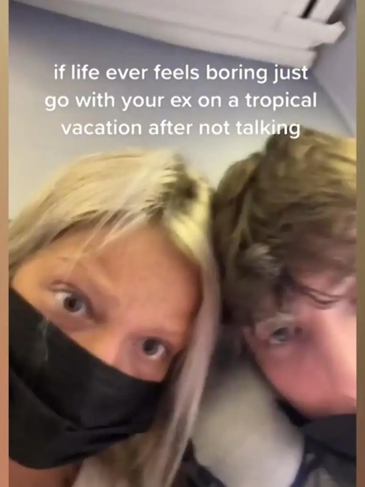 Ein Urlaub mit dem Partner dient normalerweise der Stärkung der Beziehung und der Entspannung. Diese beiden Faktoren sind wohl nicht gegeben, wenn man stattdessen mit dem Ex-Partner die Reise antritt.