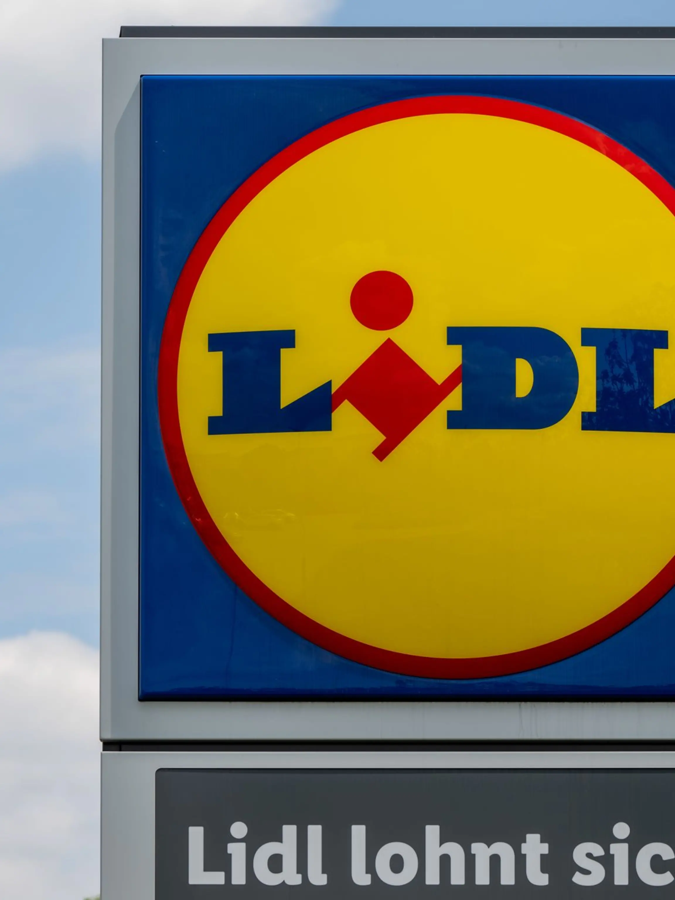 Bild zu: "Großer Rückruf bei Lidl! Gefährlicher Inhaltsstoff im veganen Joghurt "