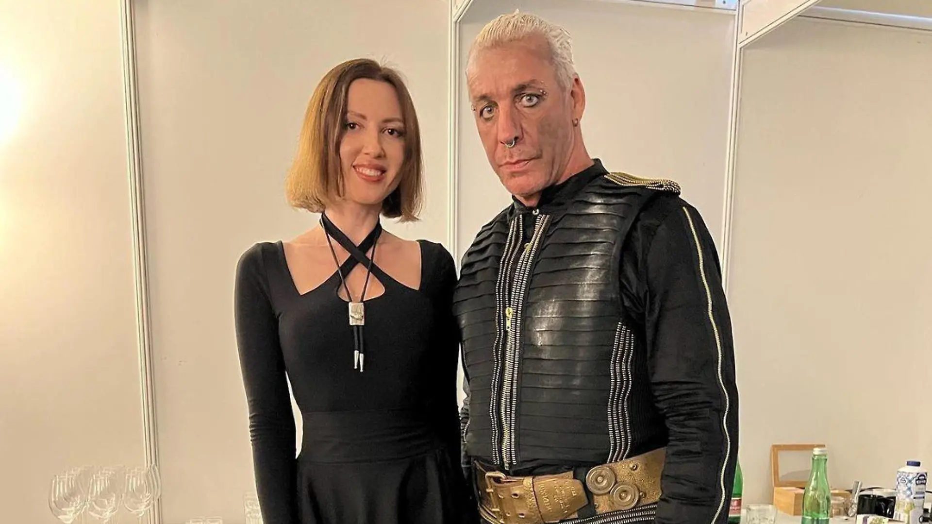Alena Makeeva und Rammstein-Sänger Till Lindemann. Makeeva teilte das gemeinsame Foto im Mai 2022 auf Instagram.
