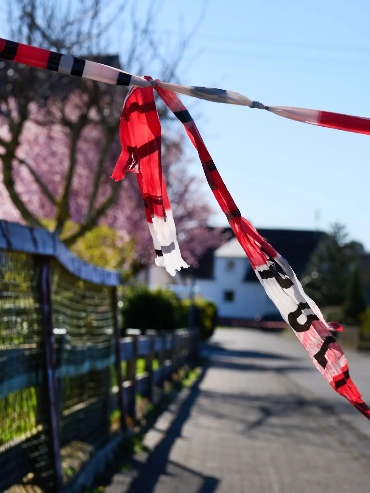 Bild zu: "Kriminalpsychologe sicher, dass Westerwald-Täter ganz bald gefasst werden wird"