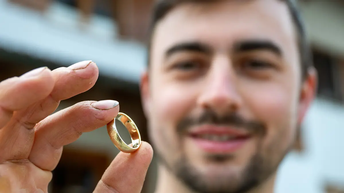 Ring wieder da! Bauer Johannes Brandhuber hat seinen Ehering wieder!