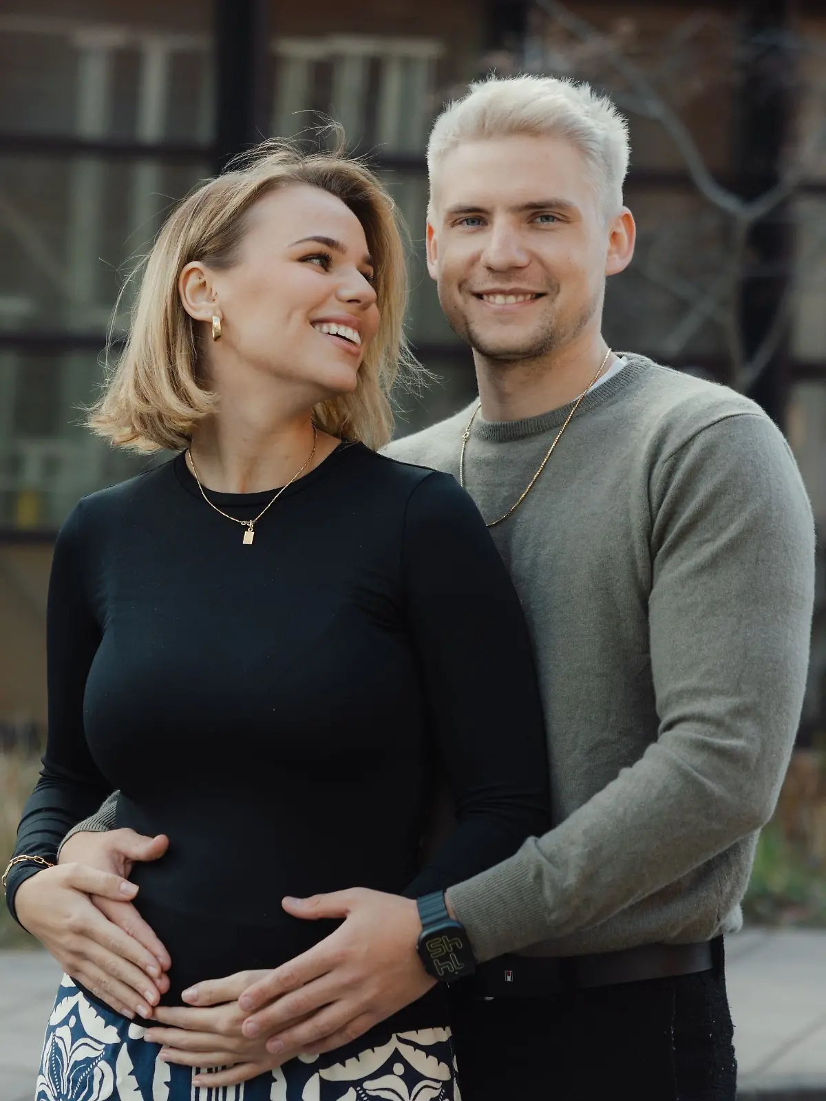 Lennart Borchert und seine Freundin Louisa bekommen ein Baby
