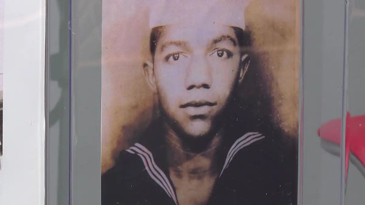 Neil Frye starb im Alter von 20 Jahren an Bord der USS West Virginia.