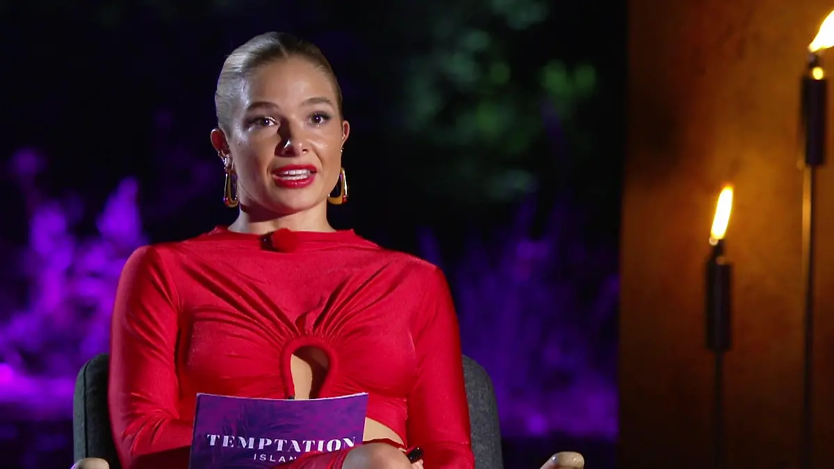 Lola Weippert geschockt: Kandidat bricht ab „Bei Temptation Island noch nie erlebt!“