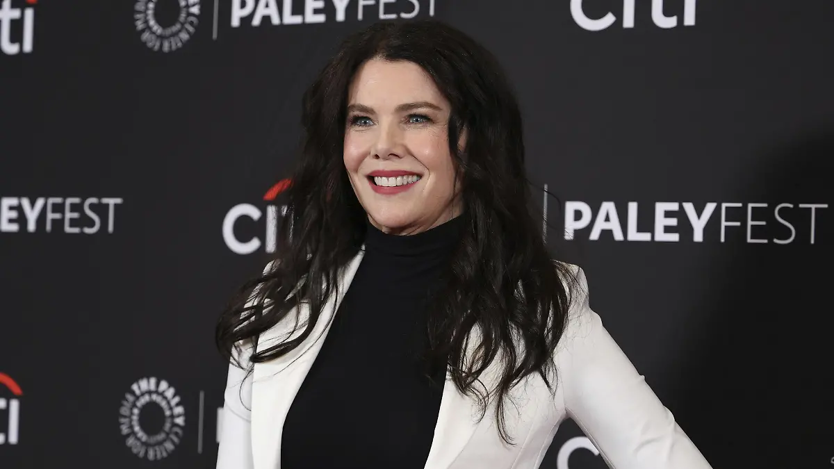 Lauren Graham spielt die Lorelei Gilmore. Das Bild zeigt sie im März 2025 bei einer Veranstaltung in Los Angeles.