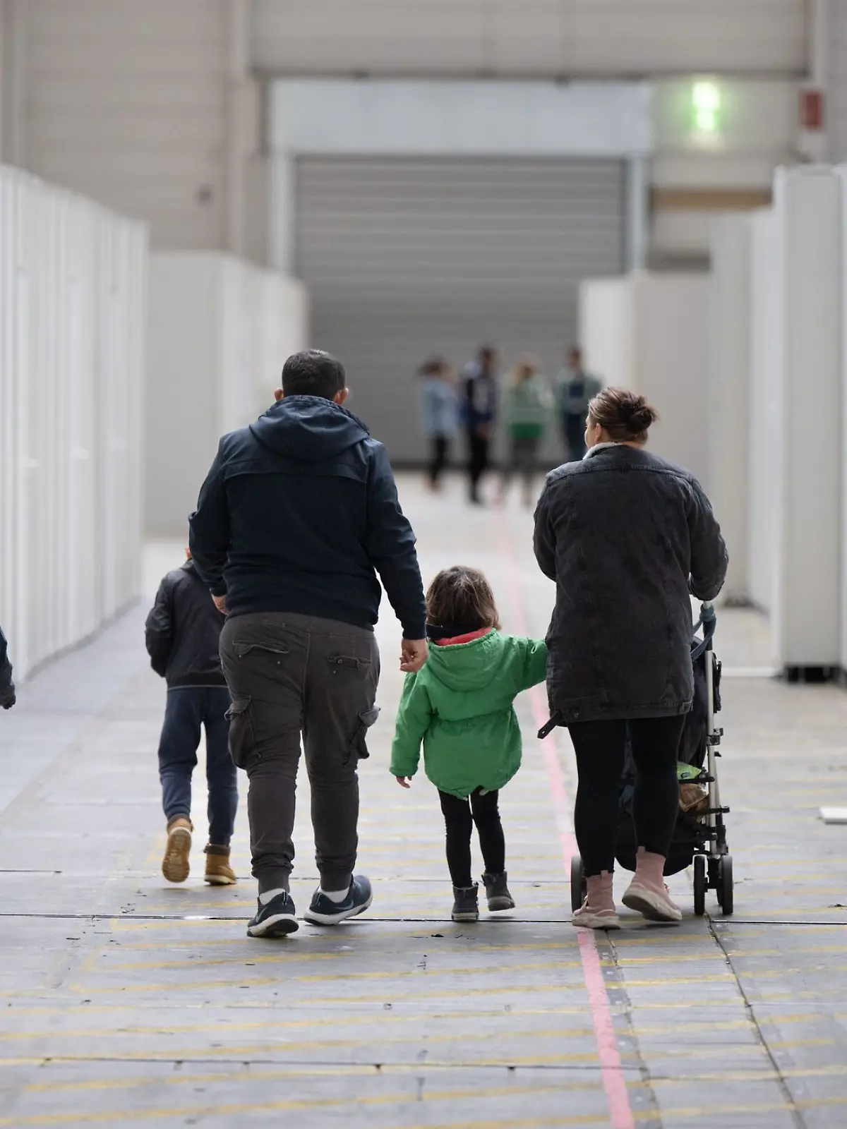 Bild zu: "Migranten dürfen Ehepartner und Kinder nicht mehr nach Deutschland holen"