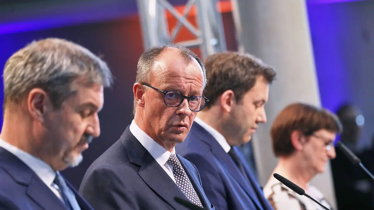Bekanntgabe Einigung auf Koalition von CDU, CSU und SPD: Markus Söder, Friedrich Merz, Lars Klingbeil, Saskia Esken