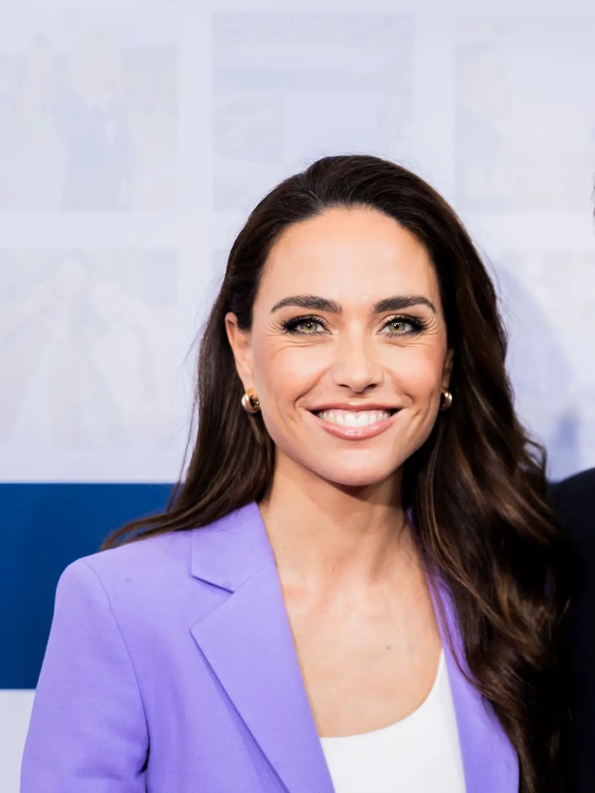 Bild zu: "Wandertour und Kaiserschmarrn! Franca Lehfeldt und Christian Lindner geben Einblicke in den Familienurlaub"