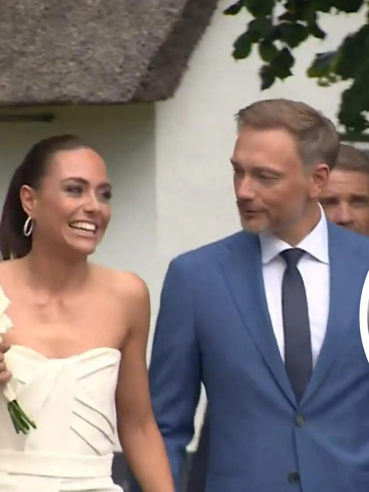 Bild zu: "Christian Lindner und Franca Lehfeldt zeigen Nachwuchs"