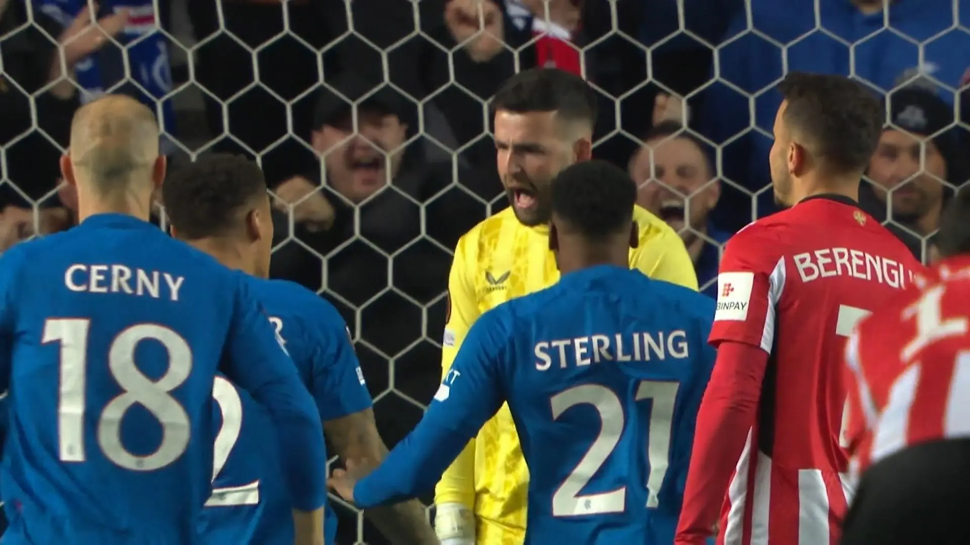 Towart Kelly wird zum Helden mit gehaltenem Elfmeter Europa League bei RTL
