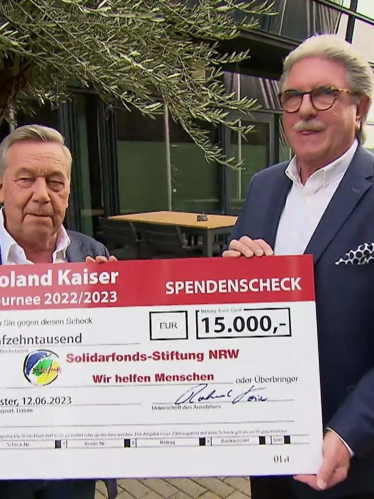 Bild zu: "Spenden auf Roland-Kaiser-Konzert"