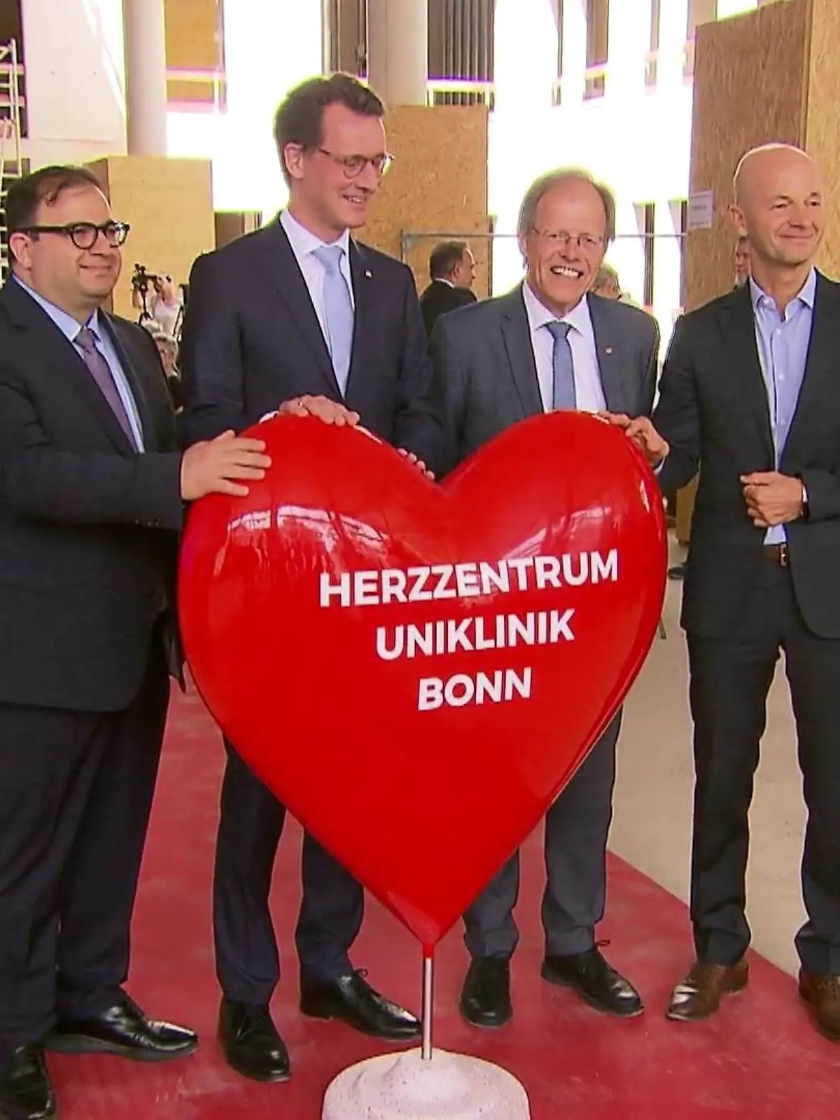 Bild zu: "Neues Herzzentrum in Bonn"