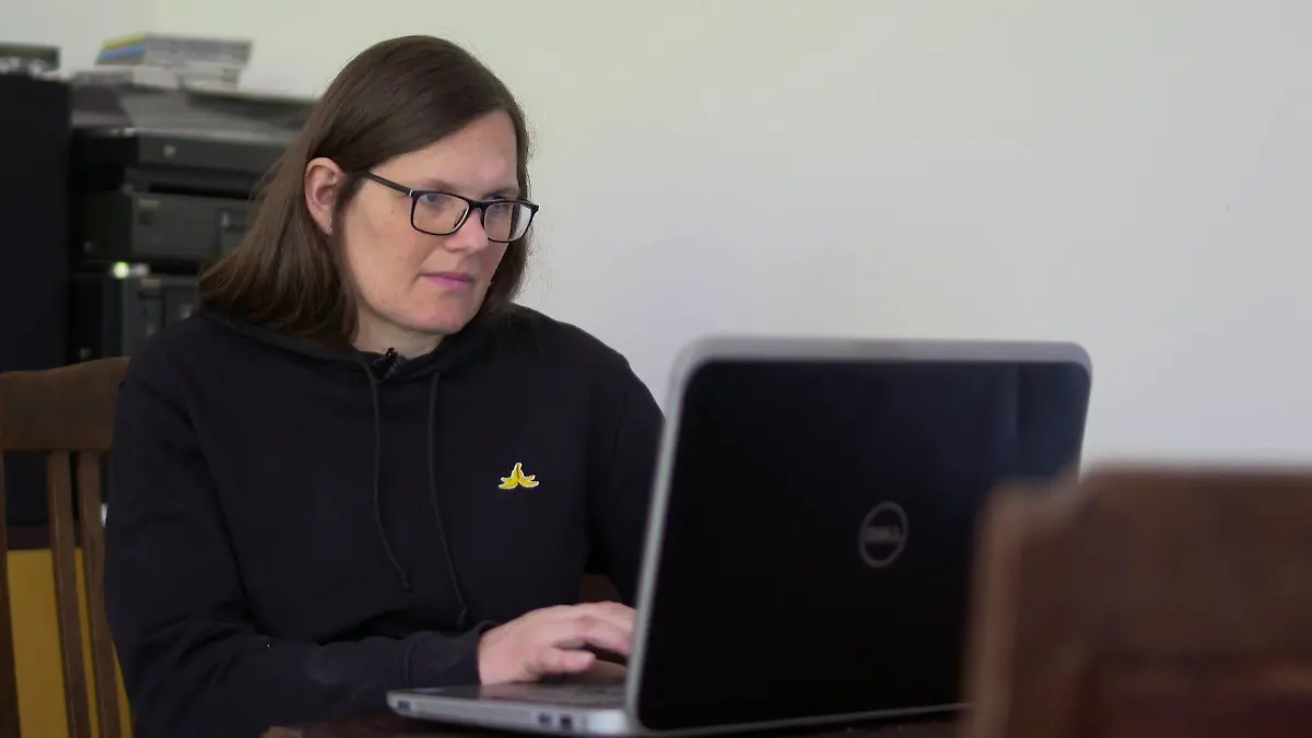 Johanna Röh fordert eine Reform des Mutterschutzes.