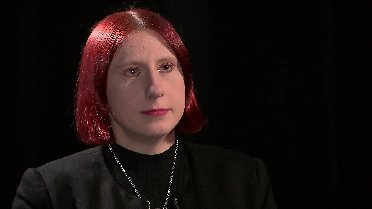 Lydia Benecke hat in Bochum Psychologie, Psychopathologie und Forensik studiert.