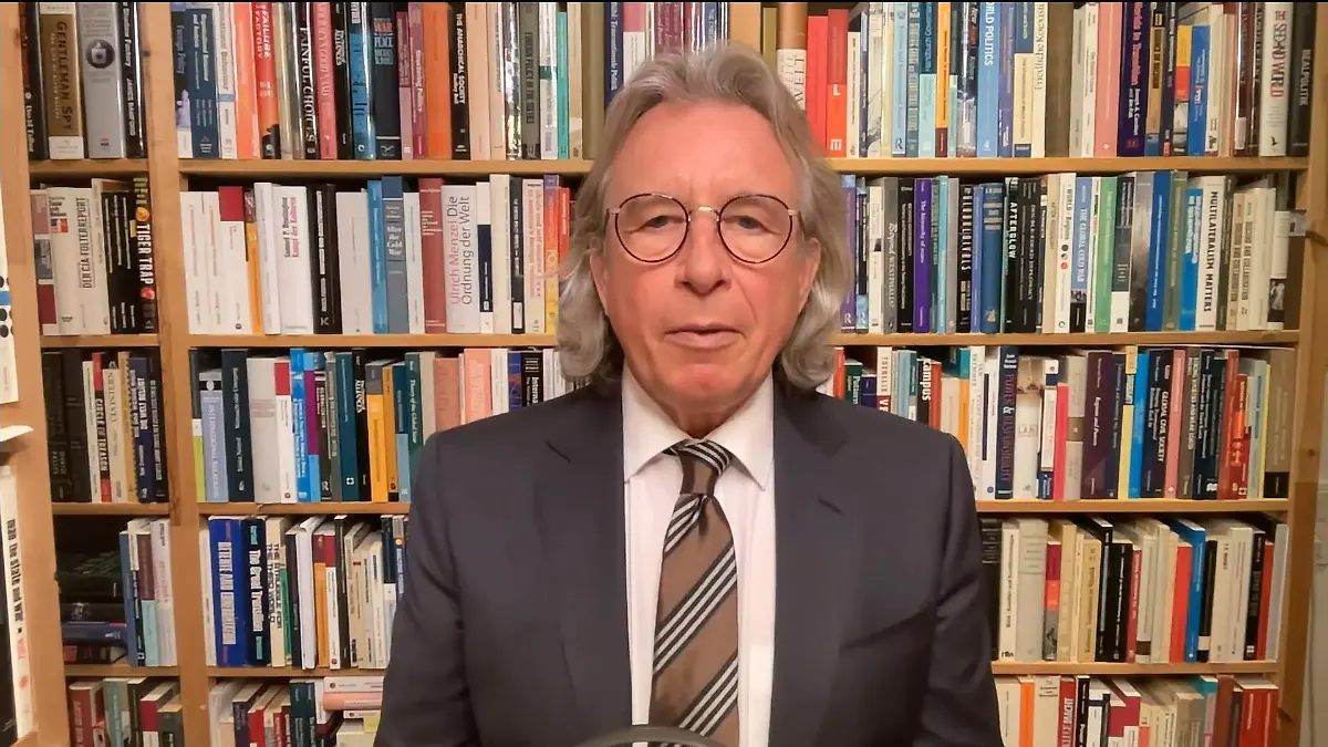 Prof. Thomas Jäger ordnet Lawrows Aussagen für RTL ein.