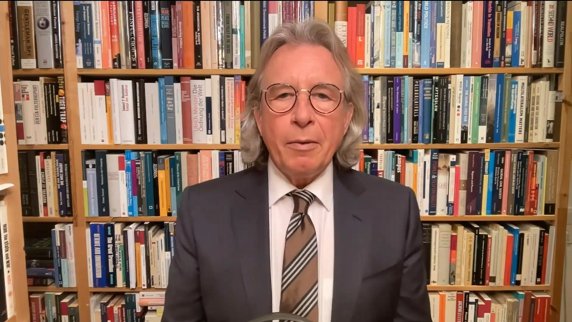 Prof. Thomas Jäger ordnet Lawrows Aussagen für RTL ein.