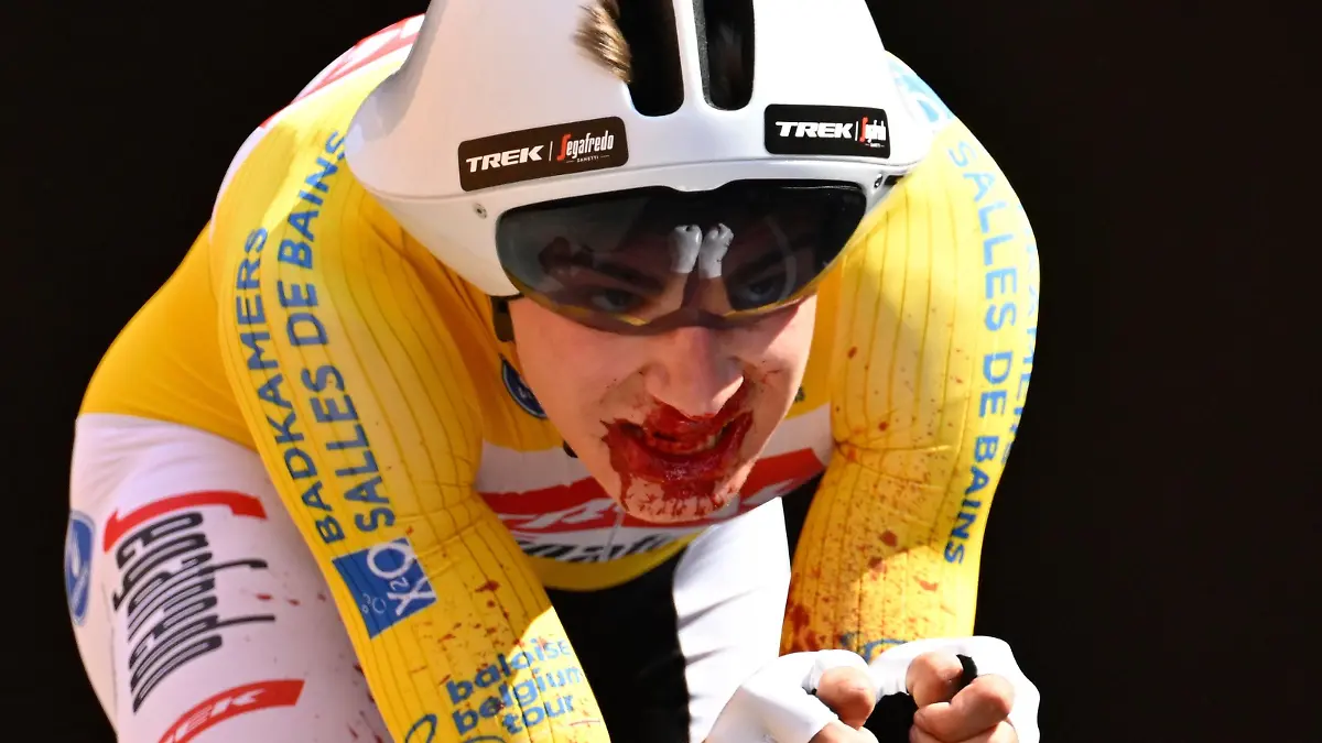 BEVEREN, BELGIUM - JUNE 16 : Vacek Mathias CZE of Trek - Segafredo during stage 3 of the Baloise Belgium Tour 2023 cycling race, an individual time trial, with start and finish in Beveren on June 16, 2023 in Beveren, Belgium, 16/06/2023 Motordriver Guy De Vuyst - Baloise Belgium Tour cycling race 2023 - stage 3 PhotoNews/Panoramic PUBLICATIONxINxGERxSUIxAUTxHUNxONLY