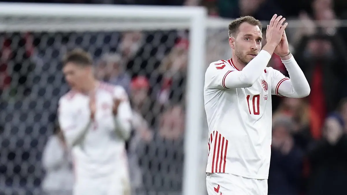 Denmark's Christian Eriksen is replaced. The friendly match between Denmark and Serbia in the Park, Copenhagen, Tuesday 29 March 2022. (Photo: Liselotte Sabroe / Scanpix 2022)