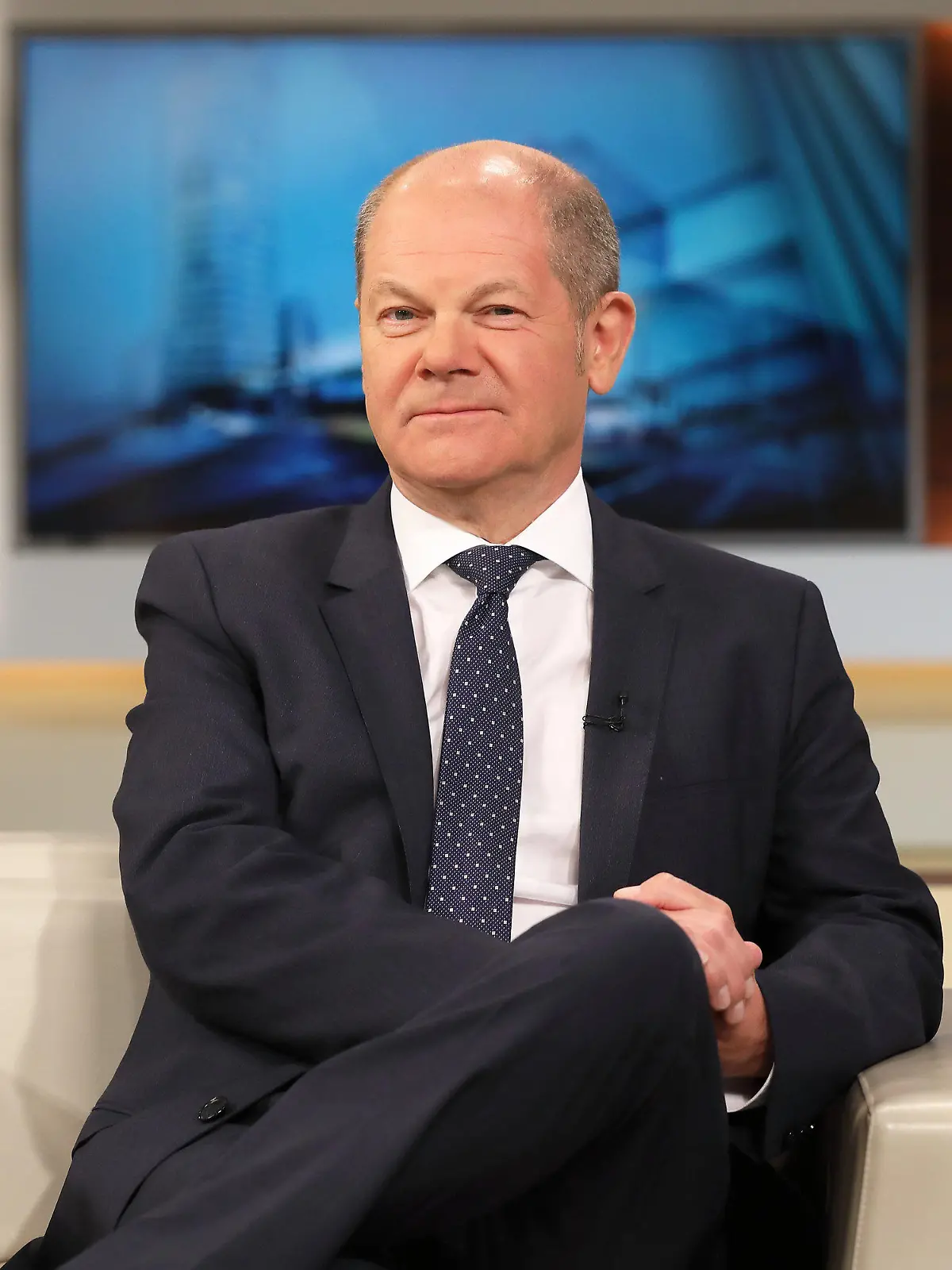 Olaf Scholz (Vizekanzler und Bundesminister der Finanzen, SPD) in der ARD-Talkshow ANNE WILL am 05.04.2020 in Berlin Thema der Sendung: Zwei Wochen Ausnahmezustand  wo steht Deutschland im Kampf gegen Corona?