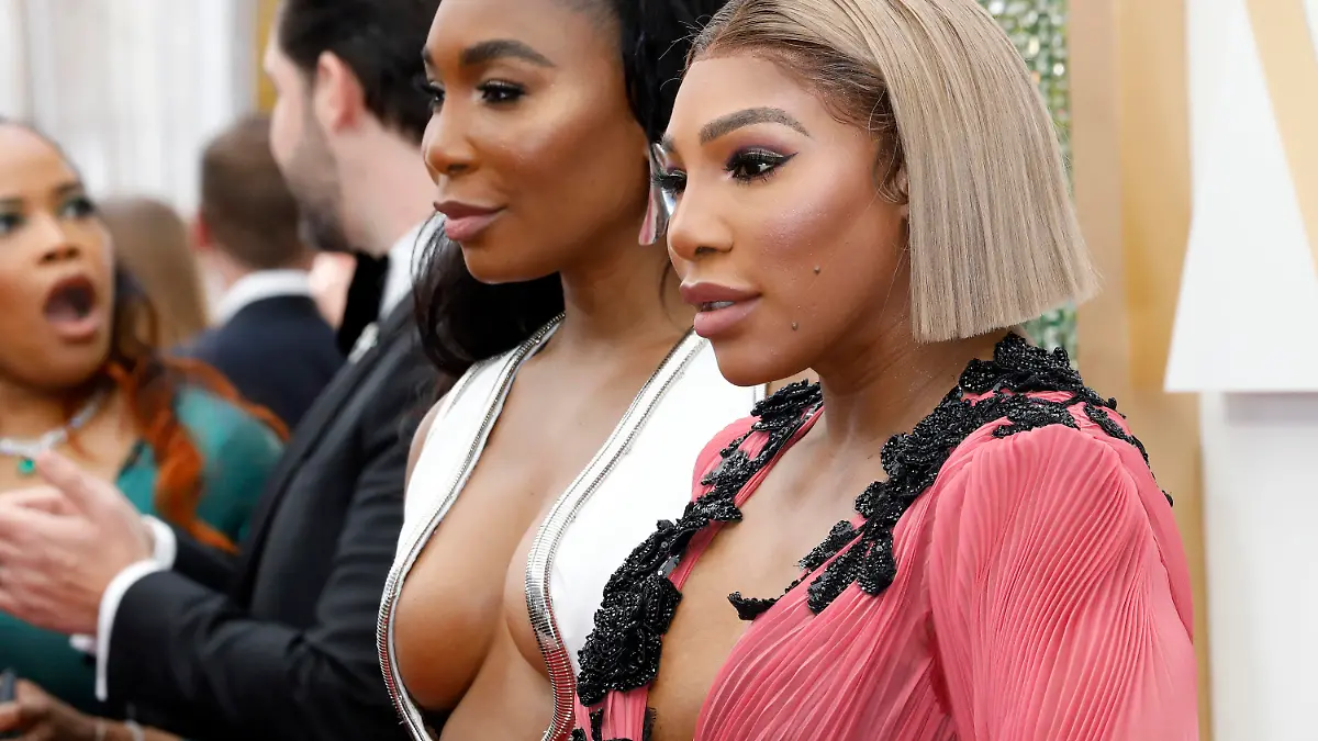 LOS ANGELES - MAR 27: Venus Williams, Serena Williams at the 94th Academy Awards at Dolby Theater on March 27, 2022 in Los Angeles, CA Photo via Newscom picture alliance