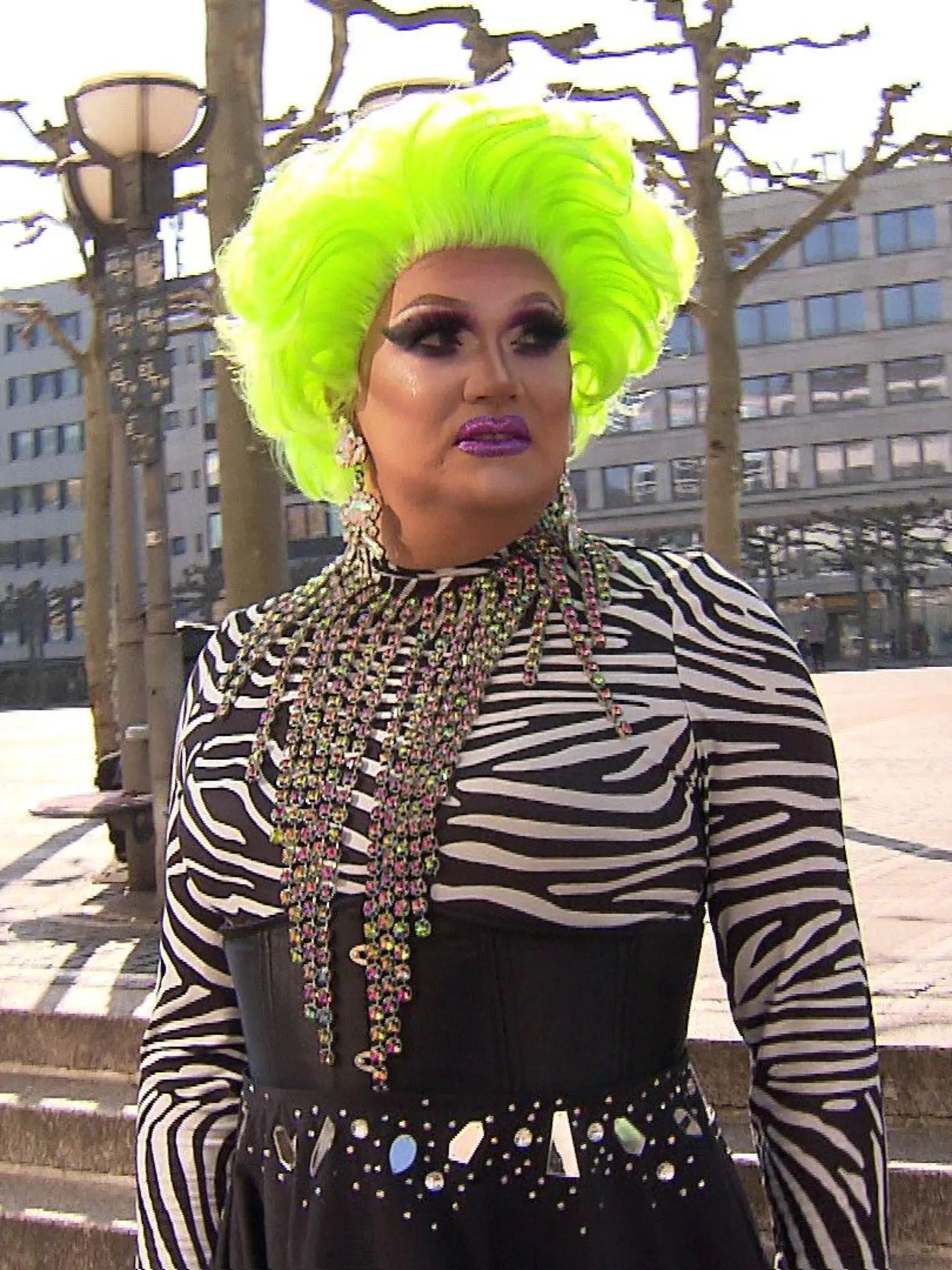 Dragqueen Electra Pain