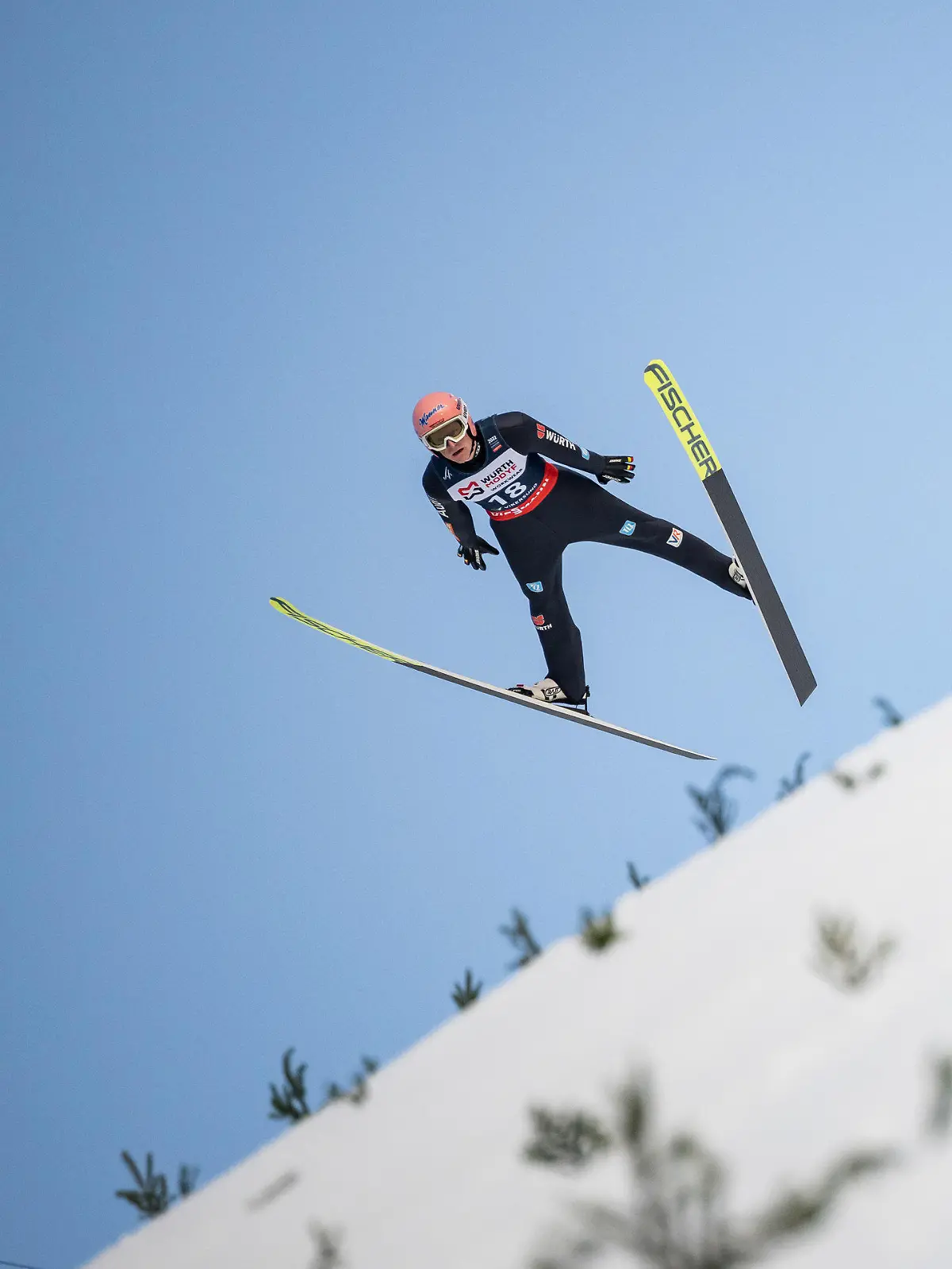 11.03.2022, Norwegen, Vikersund: Ski nordisch, Skispringen, Weltmeisterschaft, Skifliegen, 1. Durchgang, Severin Freund aus Deutschland in Aktion. Foto: Daniel Kopatsch/Fa/dpa +++ dpa-Bildfunk +++