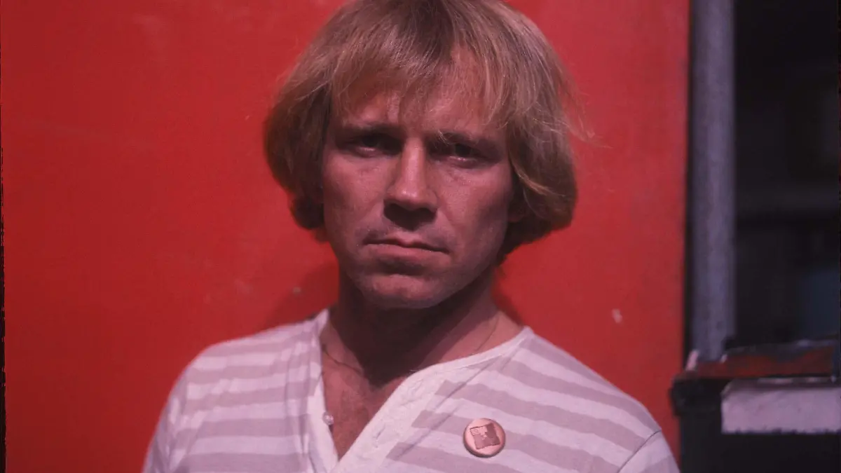 BARRY MCGUIRE . CODE: LF