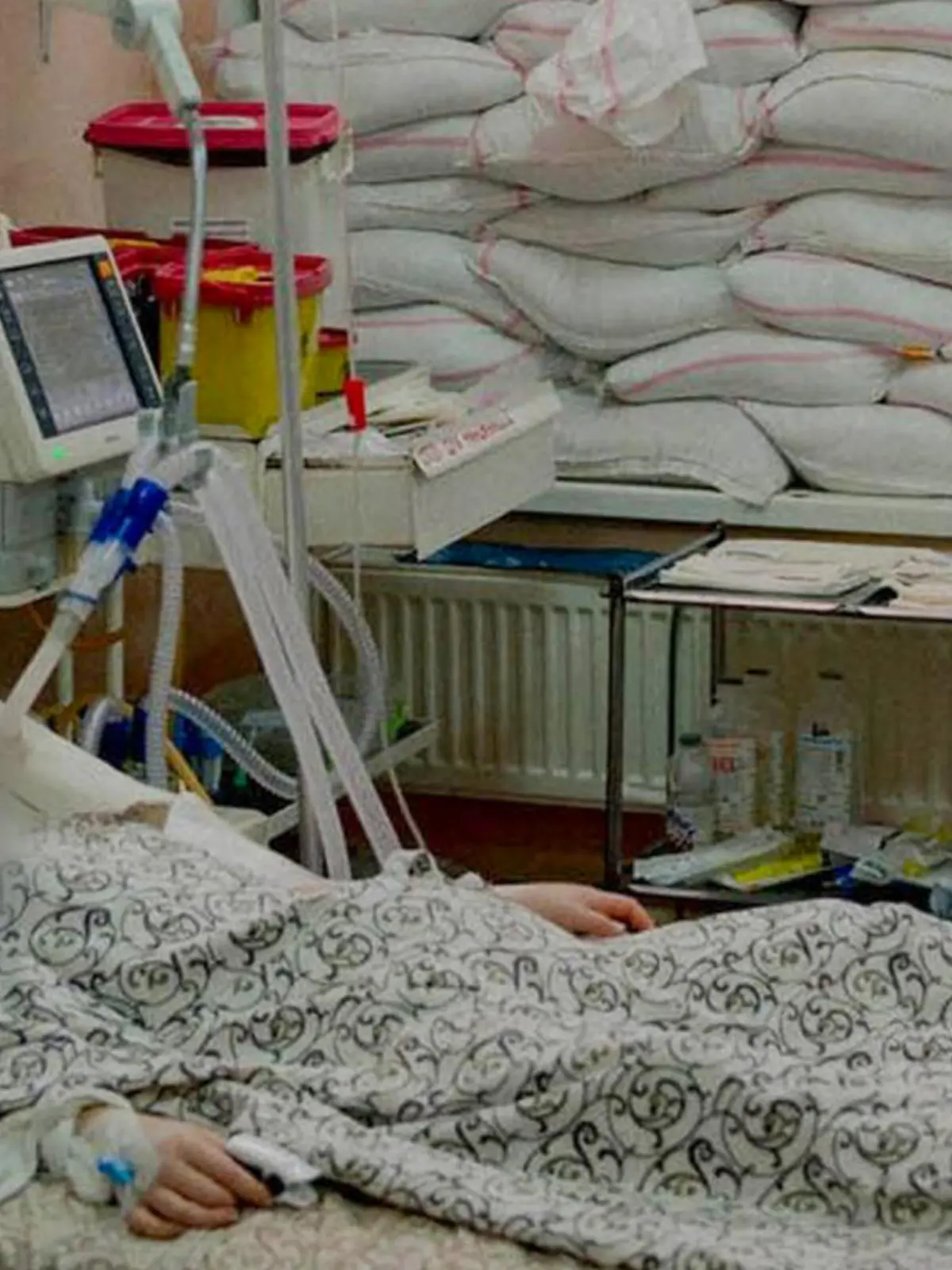 Die 13-Jährige Milena liegt in einer Kinderklinik in Saporischschja.