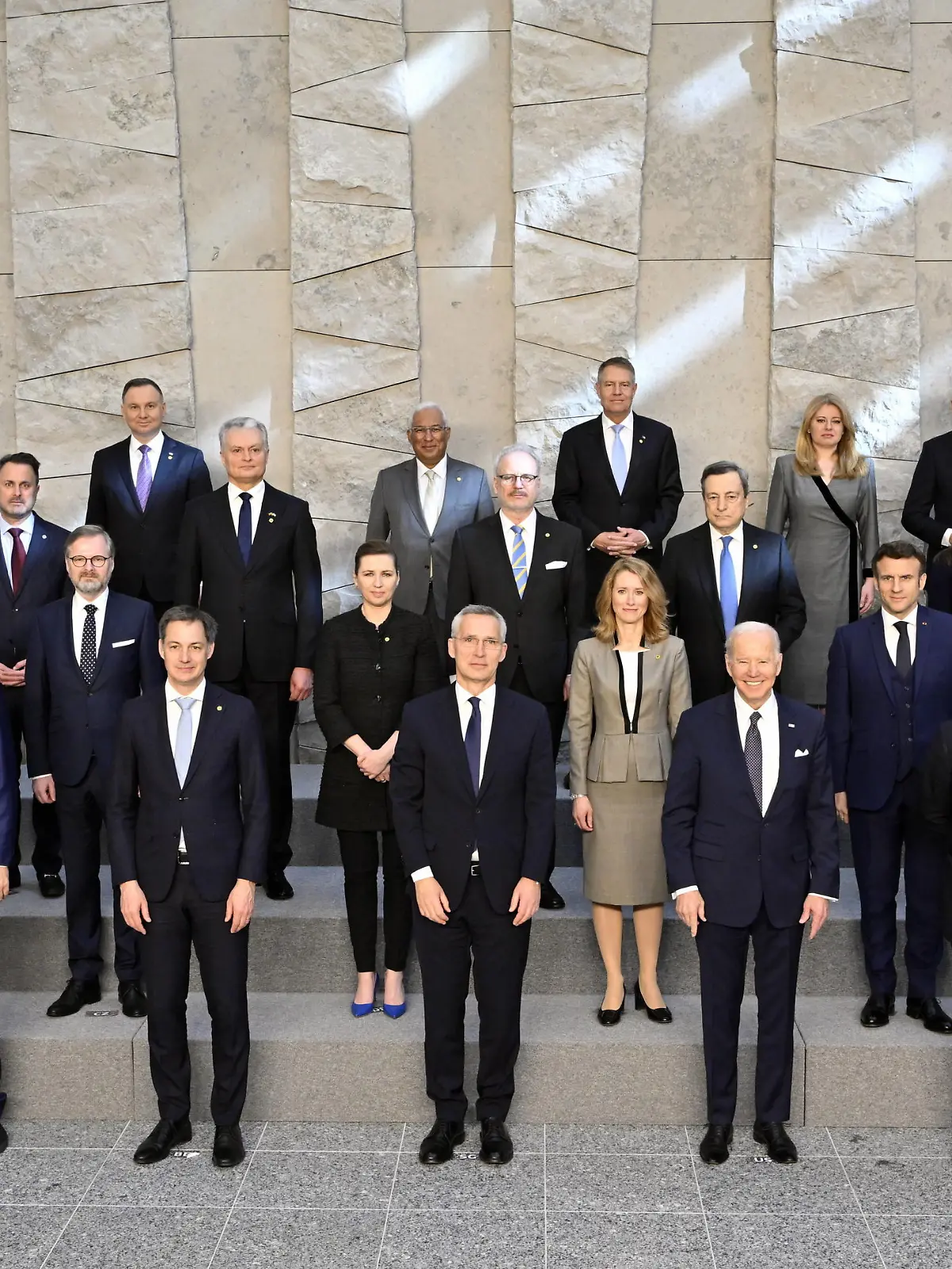  front row center L-R Prime Minister Alexander De Croo, NATO Secretary General Jens Stoltenberg and US President Joe Biden pictured at the family picture at the head of states summit of the NATO North Atlantic Treaty Organization military alliance, Thursday 24 March 2022, in Brussels. PUBLICATIONxNOTxINxBELxFRAxNED ERICxLALMAND 25299634