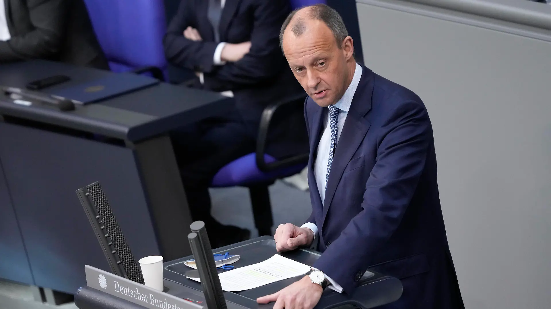 Deutscher Bundestag, Haushaltsdebatte 24. Sitzung Aktuell,23.03.2022 Berlin, Friedrich Merz von der Partei CDU bei seiner Rede zur Haushaltsdebatte und Haushalt des Bundeskanzleramt bei der 24. Sitzung des Deutschen Bundestag in Berlin Berlin Berlin Deutschland *** German Bundestag, budget debate 24 session Current,23 03 2022 Berlin, Friedrich Merz of the party CDU during his speech on the budget debate and budget of the Federal Chancellery at the 24 session of the German Bundestag in Berlin Berlin Germany