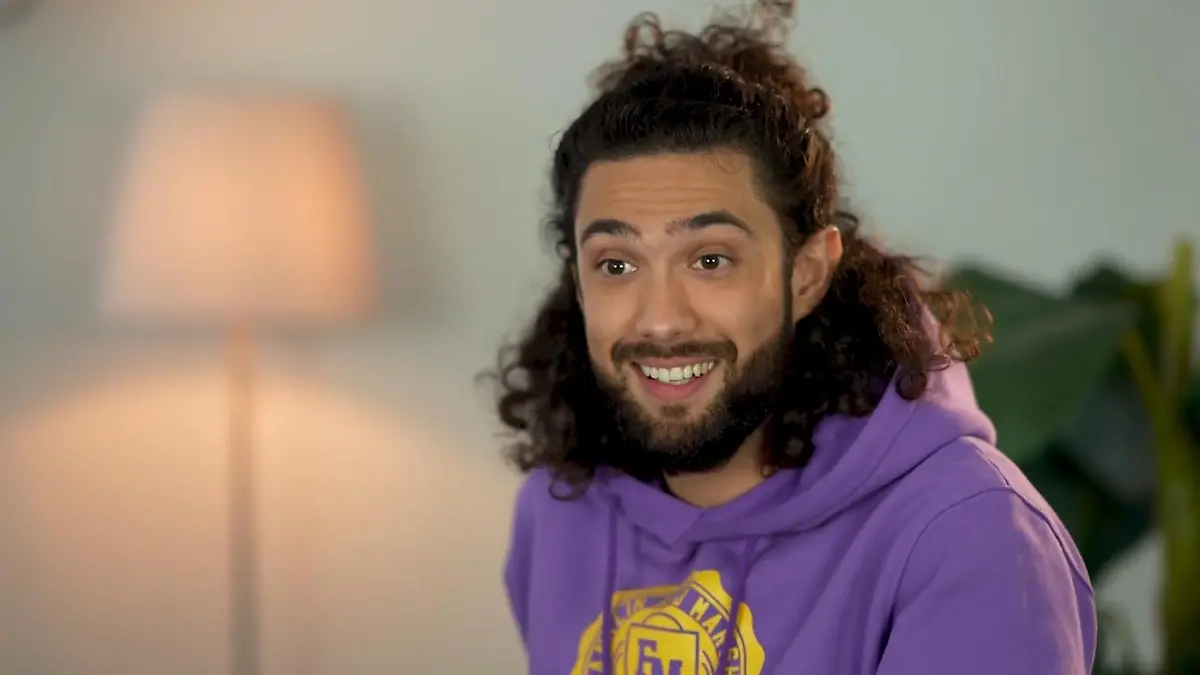 "Die Ähnlichkeit ist gespenstisch" GZSZ-Neuling Zeyin Aly packt aus