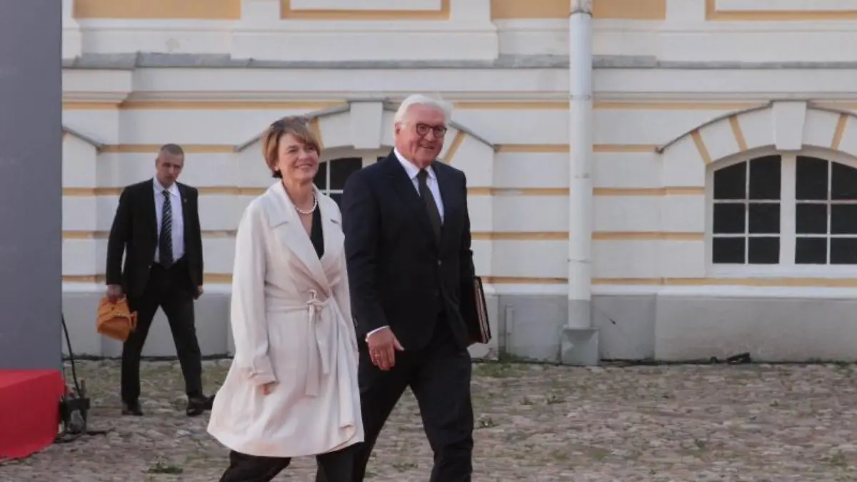 Frank-Walter Steinmeier und seine Ehefrau Elke Büdenbender