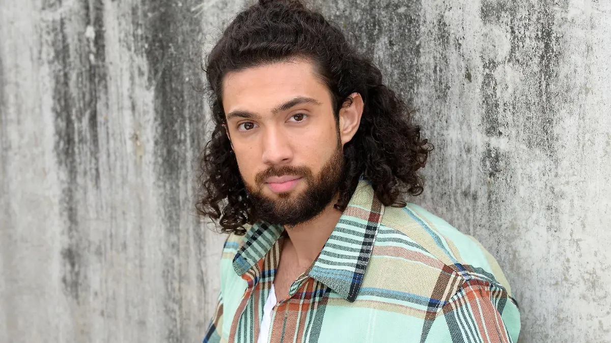 Zeyin Aly spielt die Rolle "Noah Sander".

Die Verwendung des sendungsbezogenen Materials ist nur mit dem Hinweis und Verlinkung auf RTL+ gestattet.